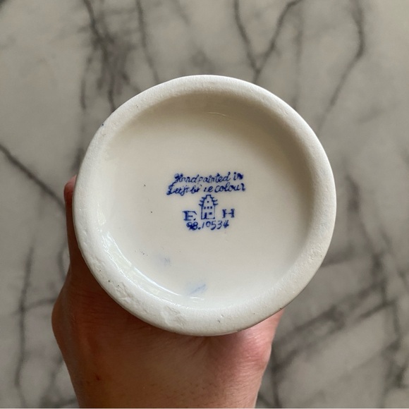 Vintage Delft Blue Dutch Porcelain Flower Vase Hand painted - Picture 5 of 7